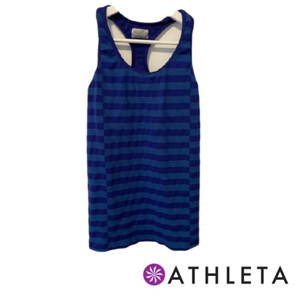 𝅺Athleta Blue Striped Workout Top